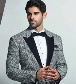UNIQUE STYLE TUXEDO SUIT BLACK&WHITE