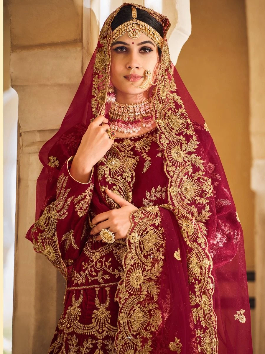 Maroon Bridal Velvet Lehenga Choli In Heavy Embroidery 4 Maroon Bridal Velvet Lehenga Choli In Heavy Embroidery - Image 2