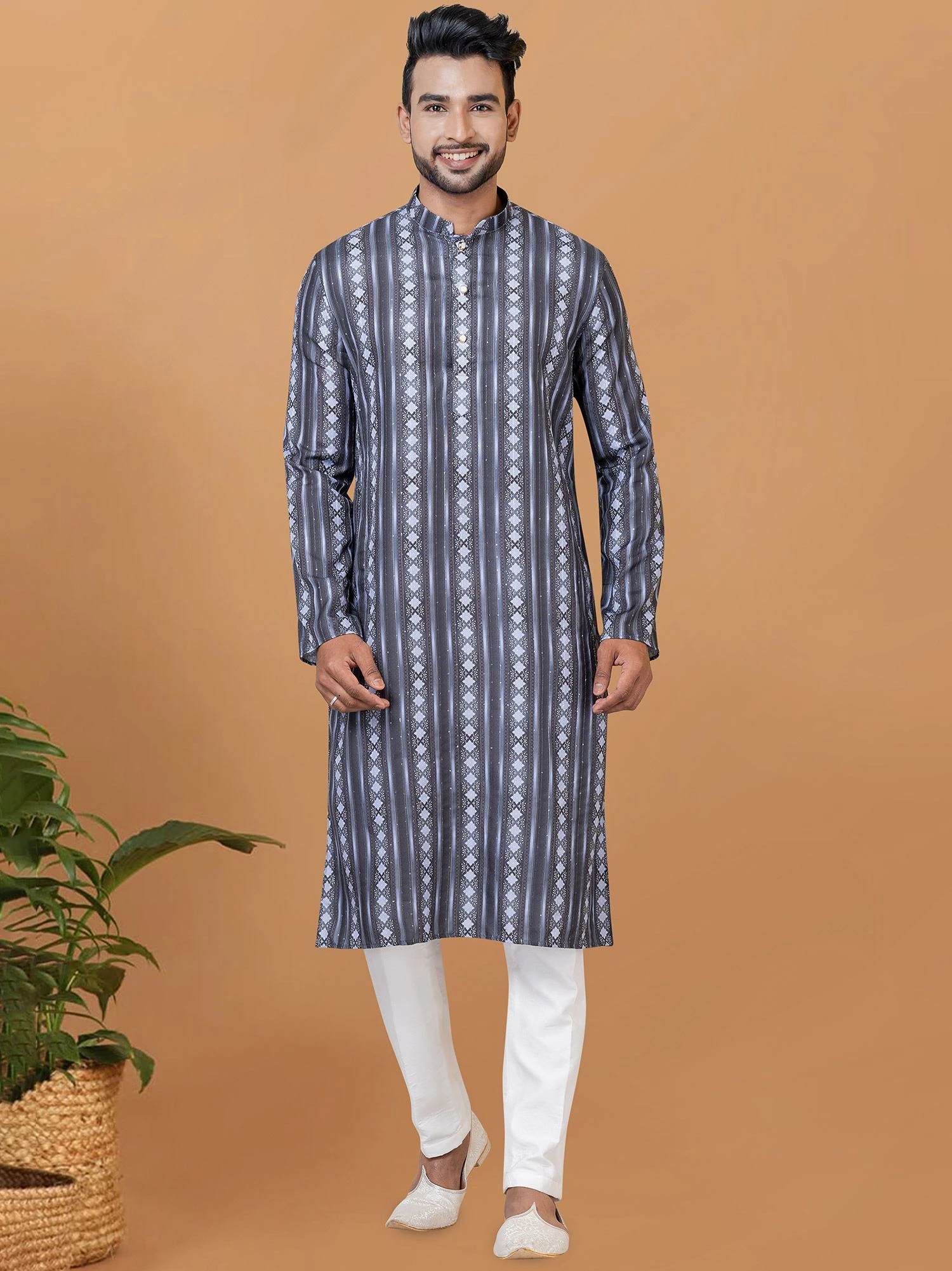 Grey Casual Printed Kurta Pyjama In Cotton 3 Grey Casual Printed Kurta Pyjama In Cotton