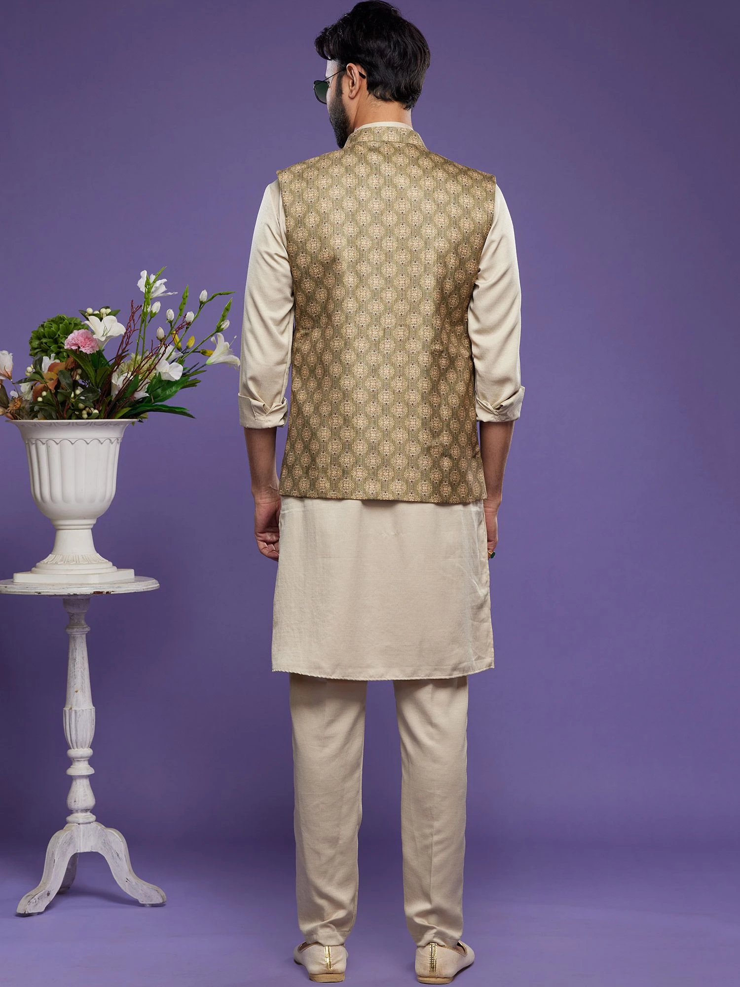 Beige Festive Kurta Pyjama With Printed Jacket 5 Beige Festive Kurta Pyjama With Printed Jacket - Image 3