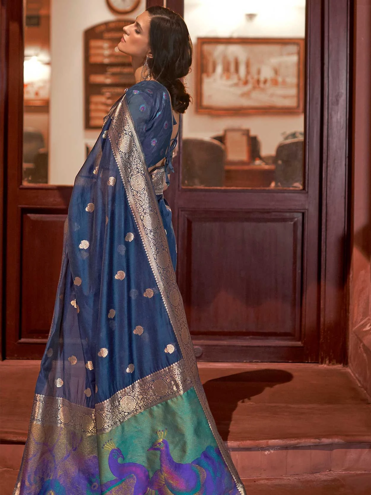 Blue Zari Woven Traditional Silk Saree 4 Blue Zari Woven Traditional Silk Saree - Image 2