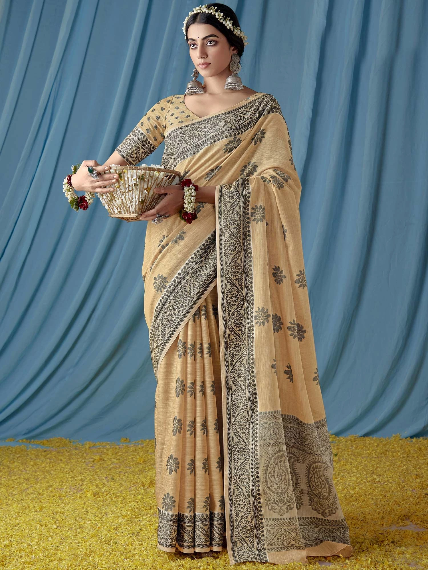 Beige Casual Linen Saree With Weaves 3 Beige Casual Linen Saree With Weaves
