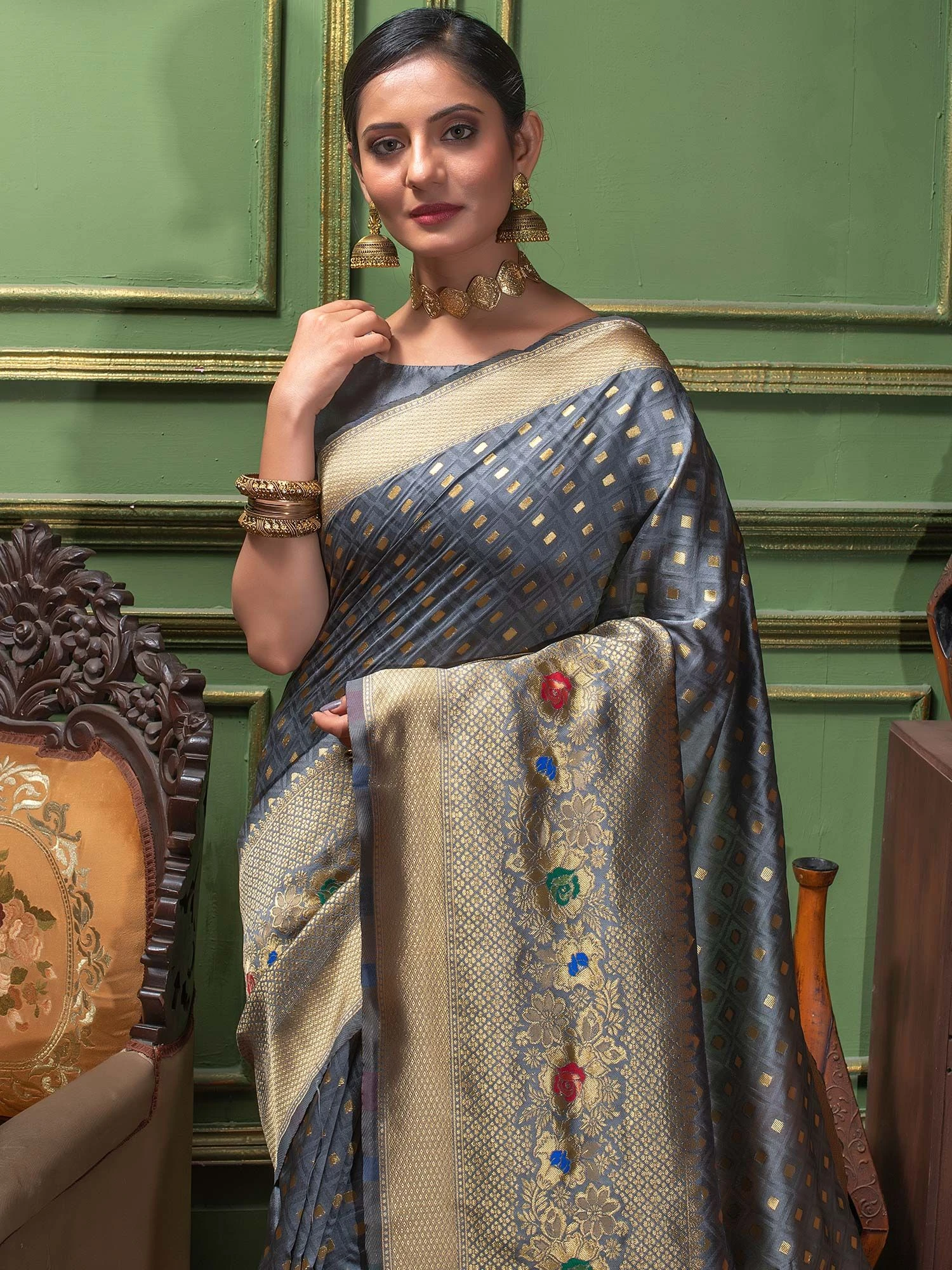 Grey Zari Woven Silk Saree 4 Grey Zari Woven Silk Saree - Image 2