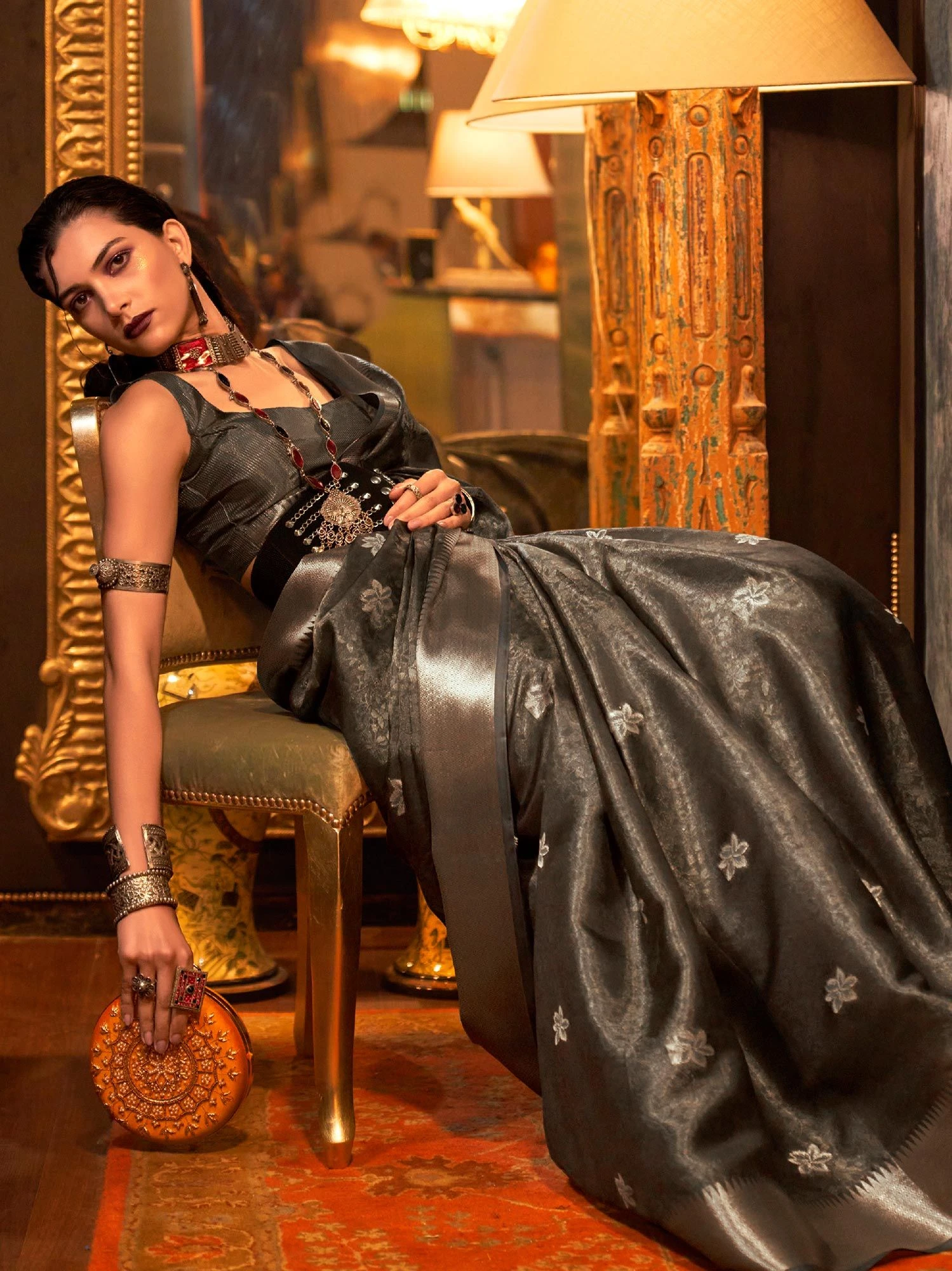 Grey Zari Woven Organza Saree With Blouse 4 Grey Zari Woven Organza Saree With Blouse - Image 2