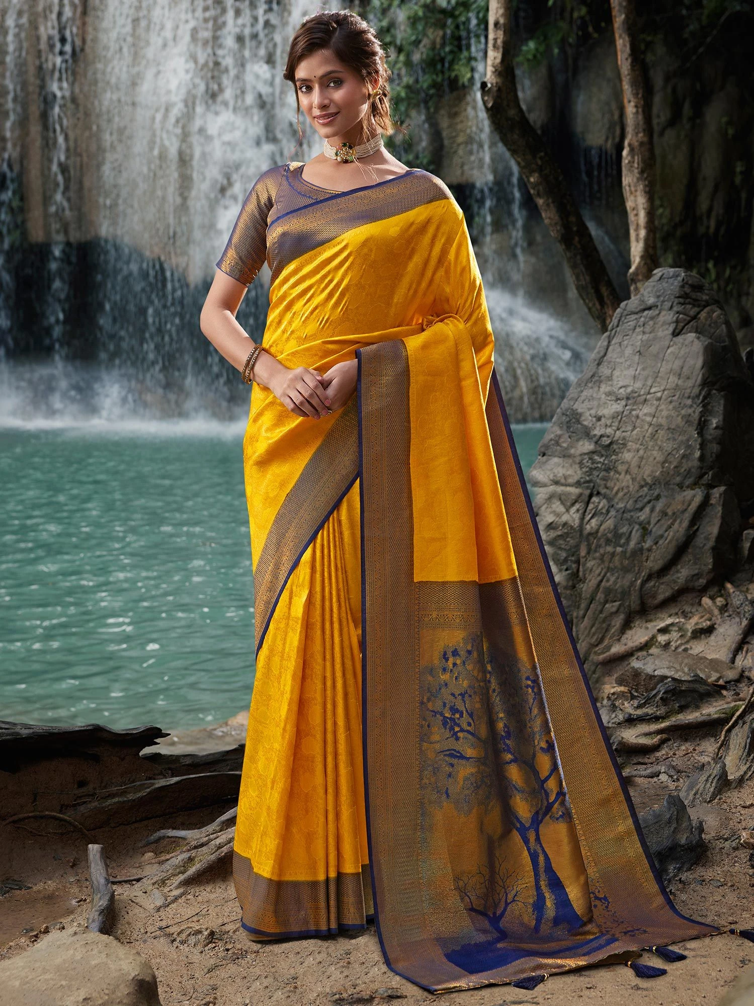 Yellow Zari Woven Wedding Wear Saree 3 Yellow Zari Woven Wedding Wear Saree