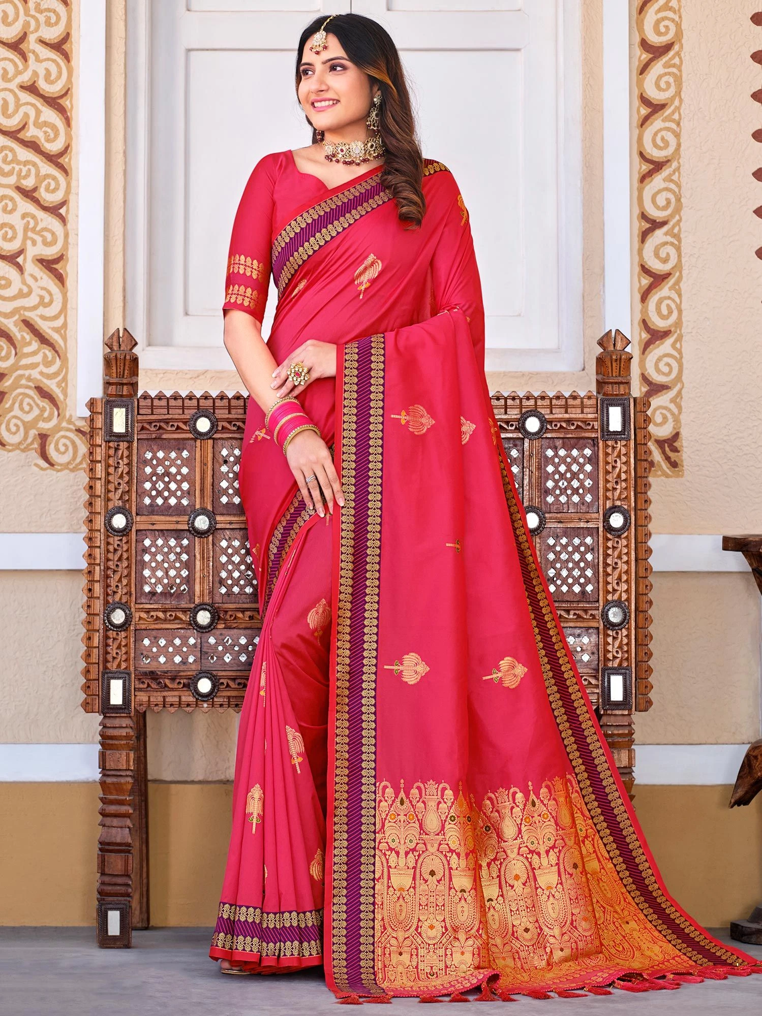 Red Bridal Zari Woven Saree In Silk 3 Red Bridal Zari Woven Saree In Silk