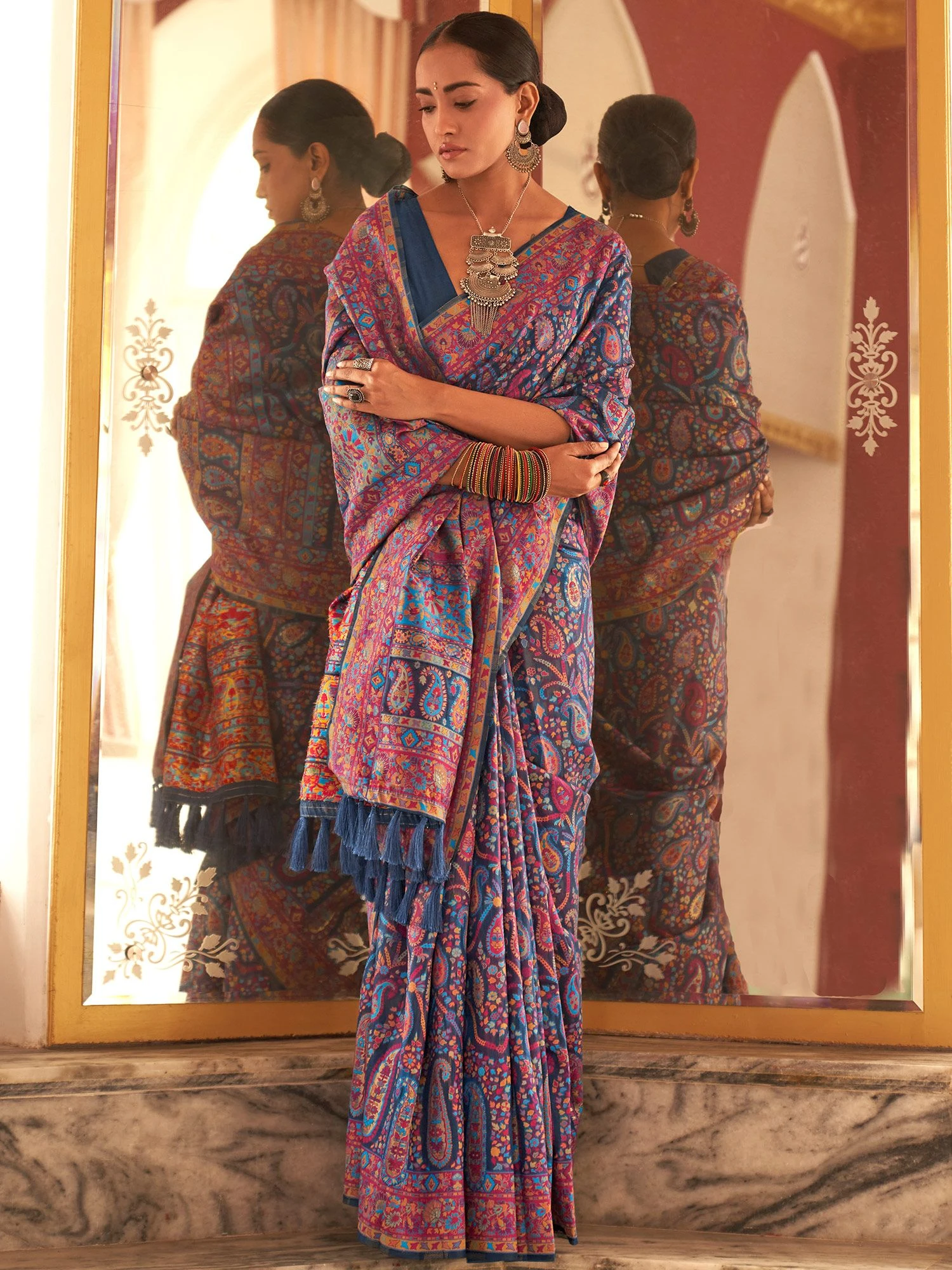 Blue Party Wear Resham Work Saree 3 Blue Party Wear Resham Work Saree