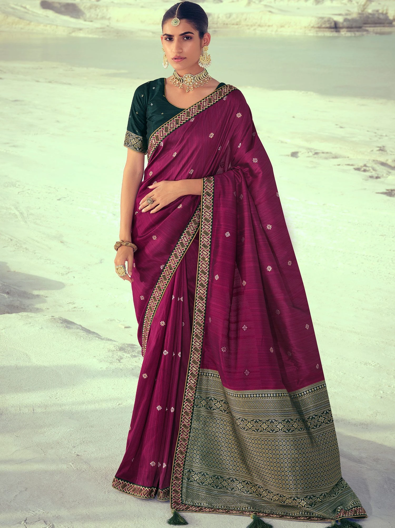 Maroon Casual Saree In Art Silk With Blouse 3 Maroon Casual Saree In Art Silk With Blouse