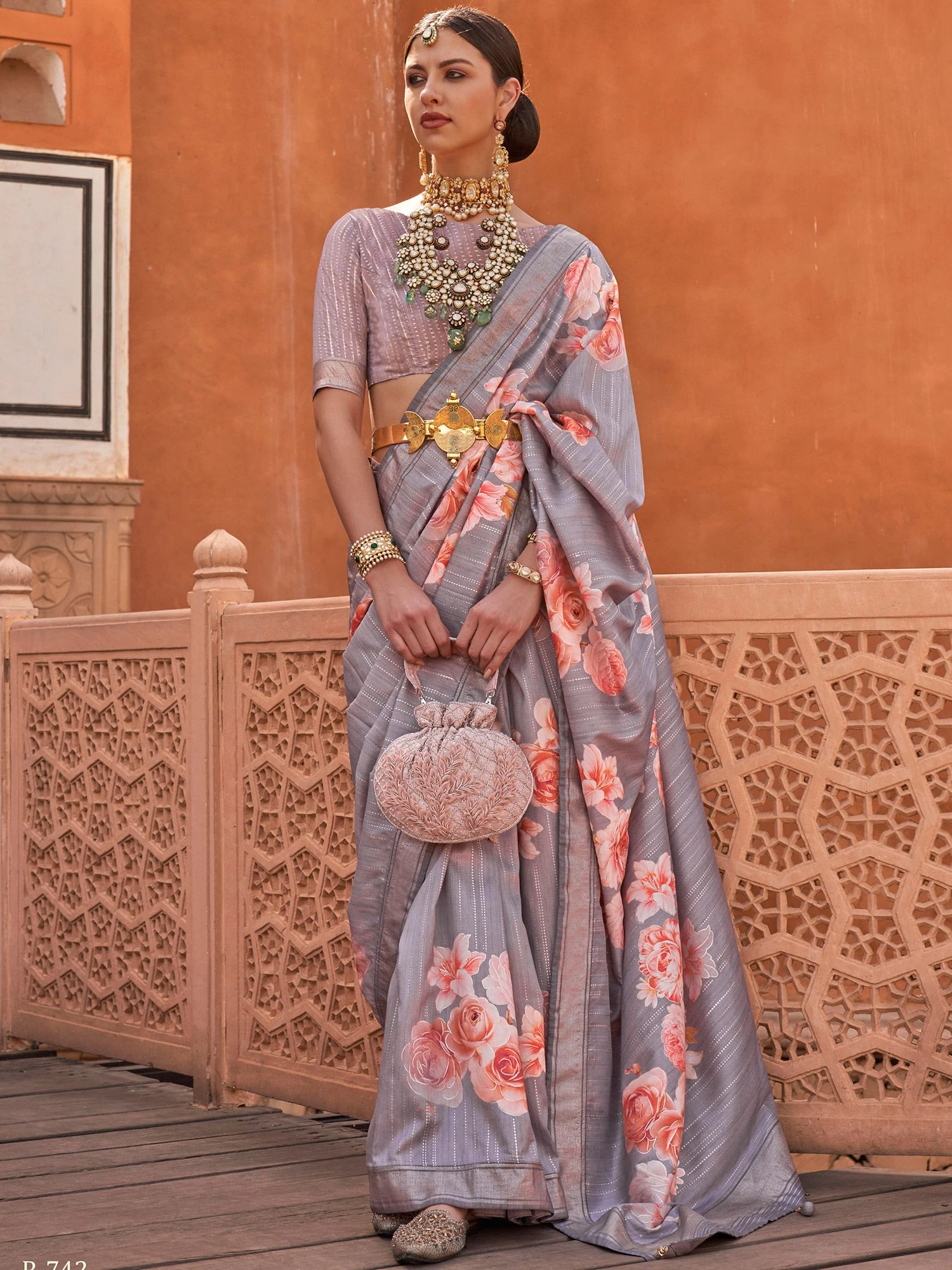 Grey Floral Print Saree In Art Silk With Blouse 3 Grey Floral Print Saree In Art Silk With Blouse