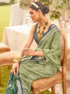 Green Silk Saree With Printed Blouse -Riwaayat Store p2298sr07 1
