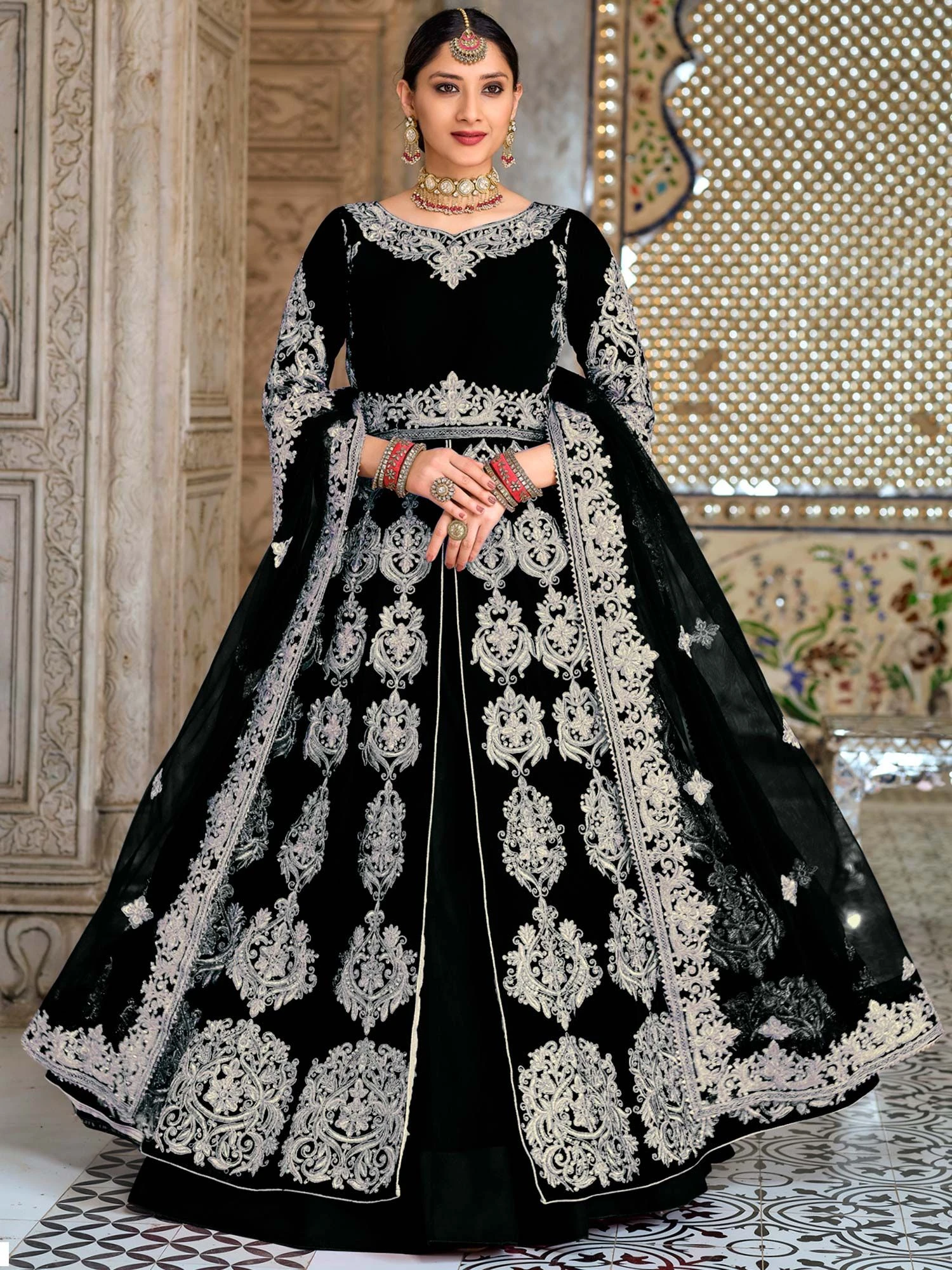 Black Embroidered Slitted Anarkali Suit With Dupatta 3 Black Embroidered Slitted Anarkali Suit With Dupatta