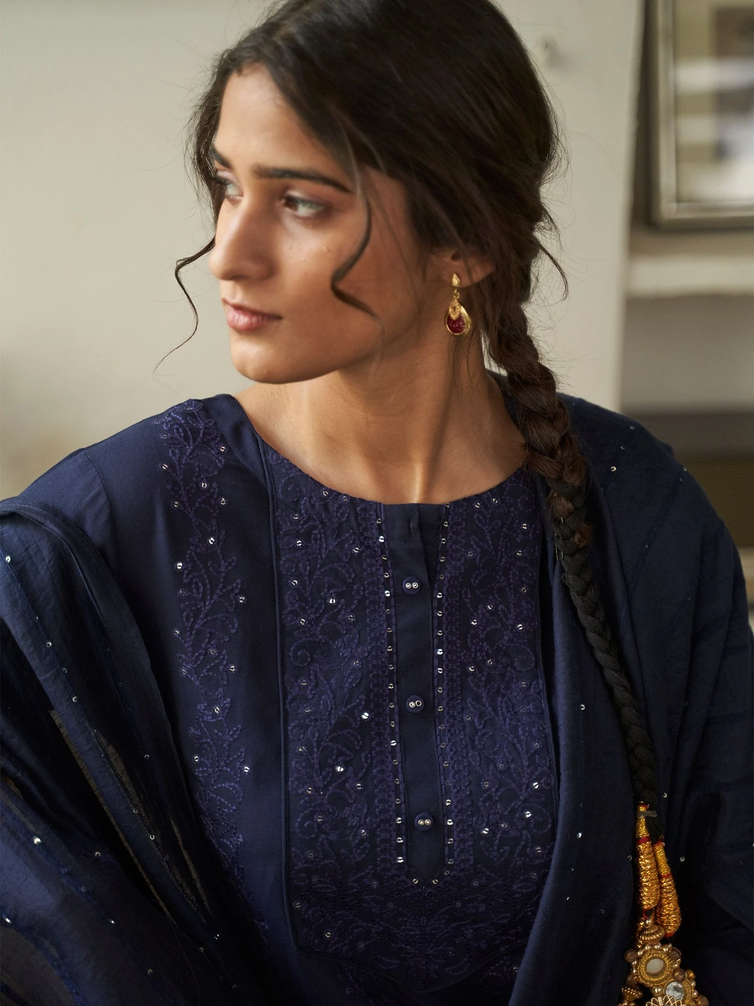 Blue Thread Embroidered Pant Suit In Rayon 4 Blue Thread Embroidered Pant Suit In Rayon - Image 2