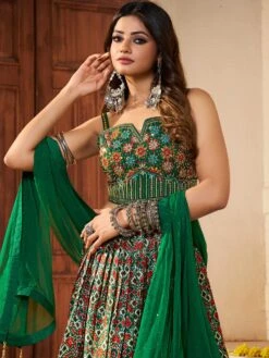 Green Silk Lengha Choli With Printed Work -Riwaayat Store p4117lc05 1