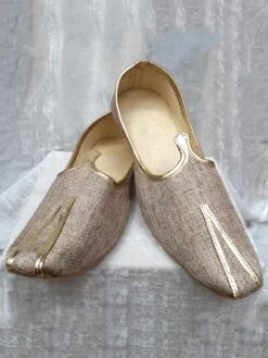 Jute Fabric Mojari In Beige Colour.